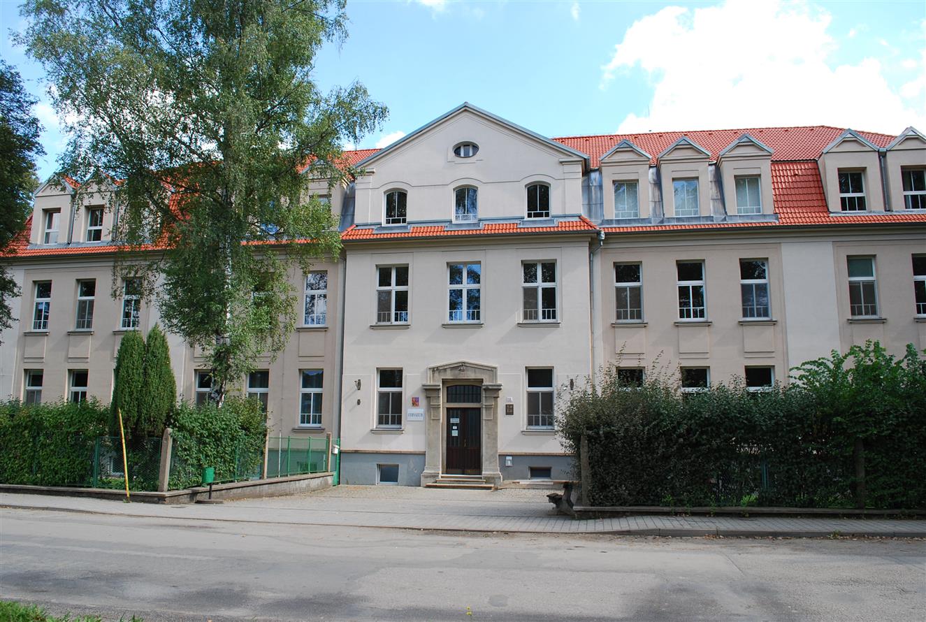 Gymnázium